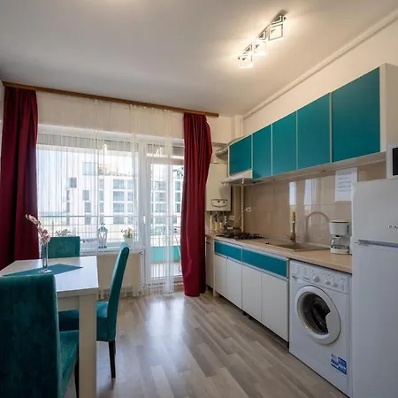 Summerland Sea View Apartment