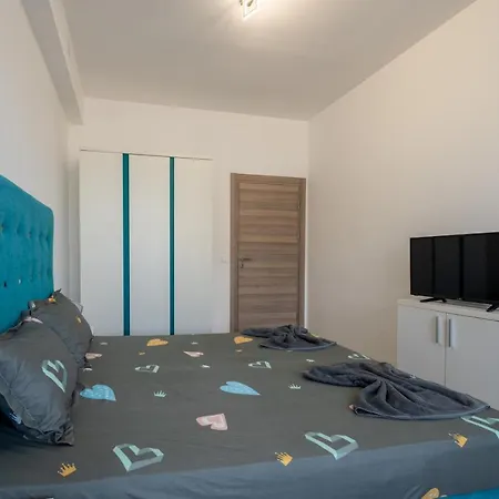 Apartment Summerland Sea View