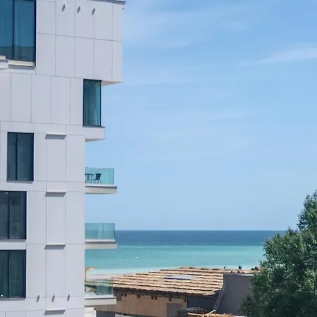 Summerland Sea View Mamaia